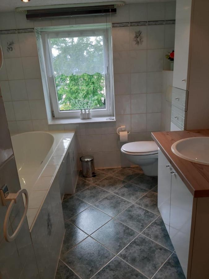Familienfreundliche Ferienwohnung Zschorlau Εξωτερικό φωτογραφία